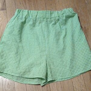 SHEIN Light Green Gingham High Waist Shorts